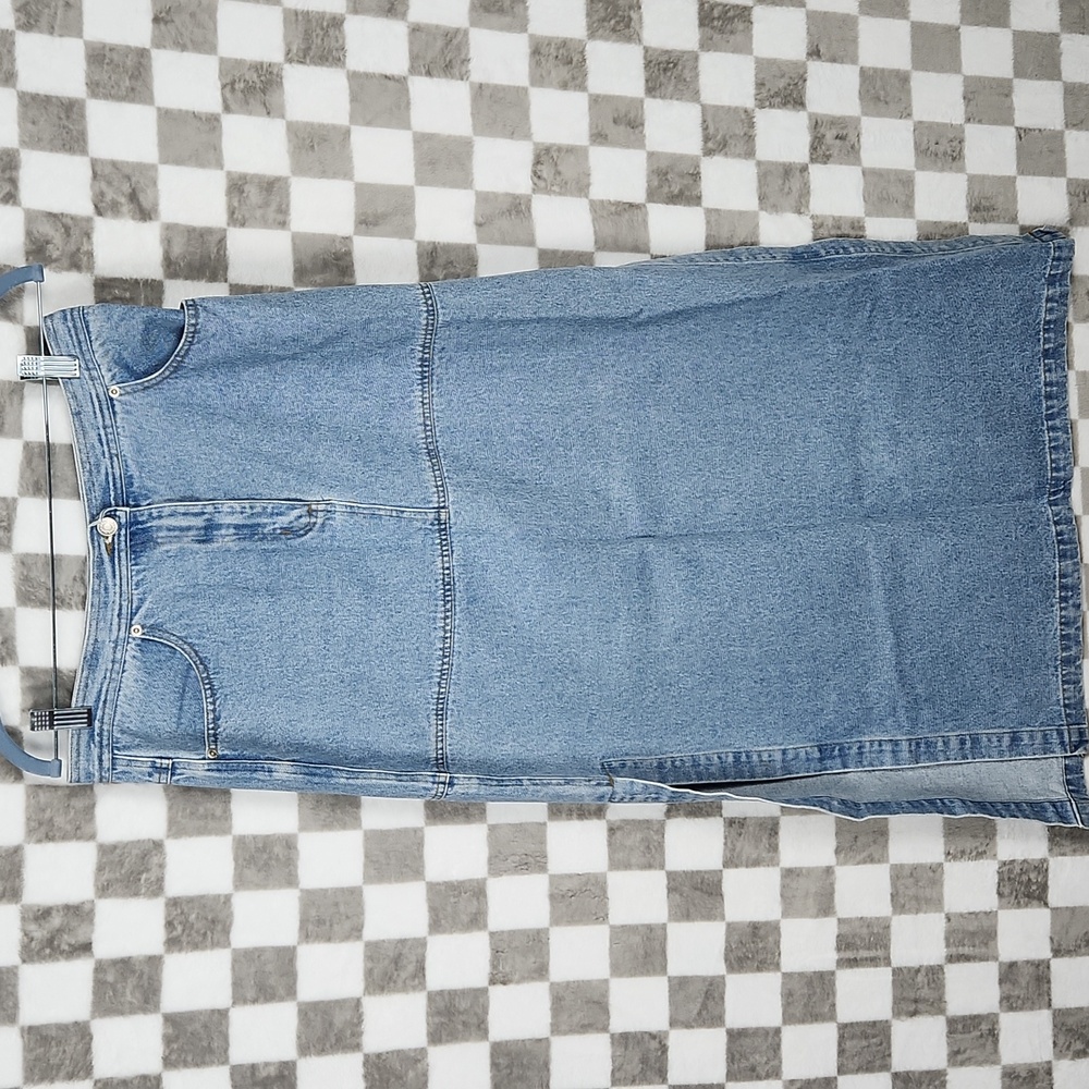 Newport News Long jean skirt side slits Jeanology denim 12 1990